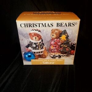 Sakura Debbie Mumm Christmas Bears Salt & Pepper Shakers